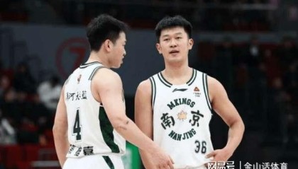 开云-难得！三分6中5砍17分，正负值+19，CBA“铁匠”，终于吃了回饺子