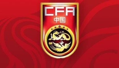 三人伤退，国脚热身赛后还要“加班”？
